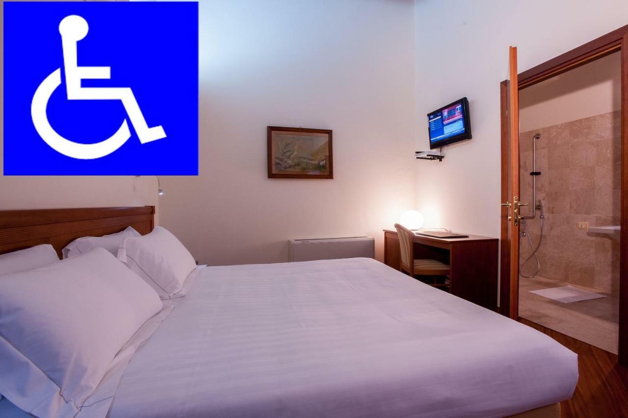 Doppel-/Zweibettzimmer - barrierefrei